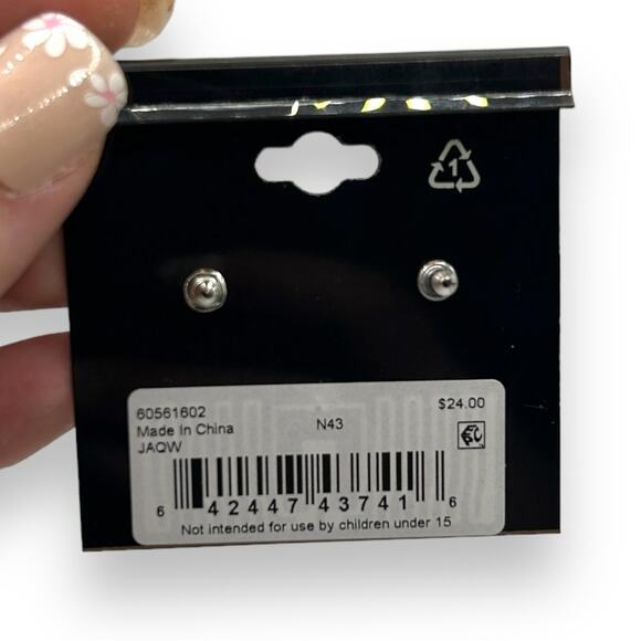 NEW Macy's Anne Klein Silver Small Stud Earrings Cubic Zirconia Minimalist Luxe - Picture 6 of 6